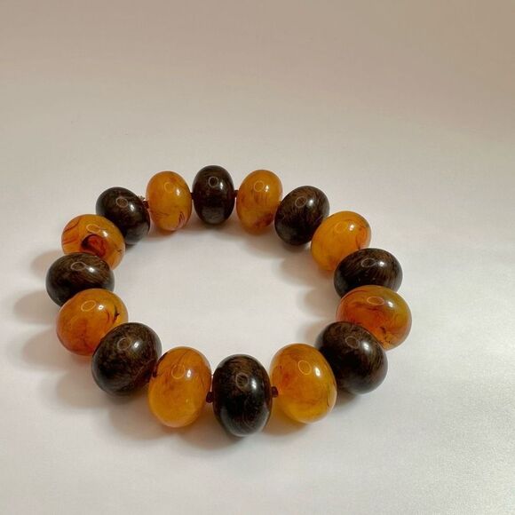 Orange and brown beaded stretchy bracelet - Picture 7 of 7